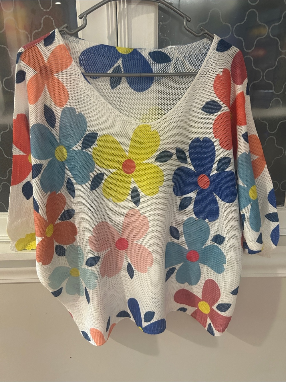 Floral Knit V-Neck Sweater - White Multi